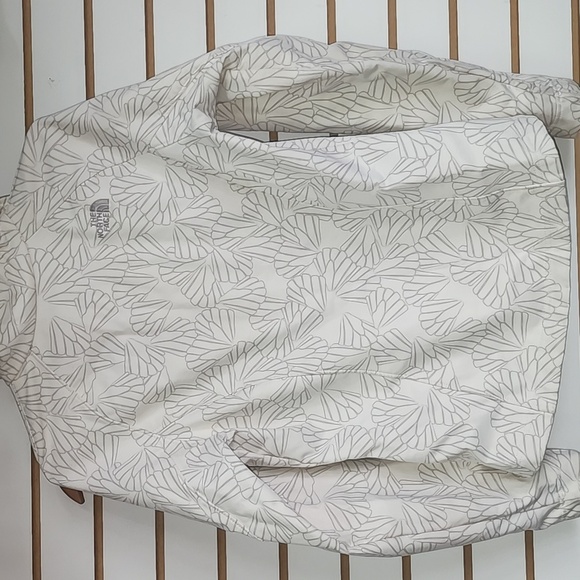 North Face Jacket - Picture 6 of 6